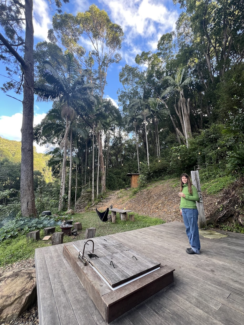 Koru Sabi Lodge | 184 Ophir Glen Rd, Upper Burringbar NSW 2483, Australia | Phone: 0404 042 793