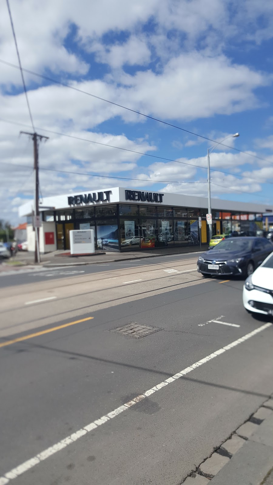 Essendon Renault | car dealer | 600 Mt Alexander Rd, Moonee Ponds VIC 3039, Australia | 0390801111 OR +61 3 9080 1111