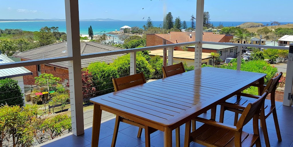 Shellseekers | 4 Hodgson St, Crescent Head NSW 2440, Australia | Phone: 0419 352 074