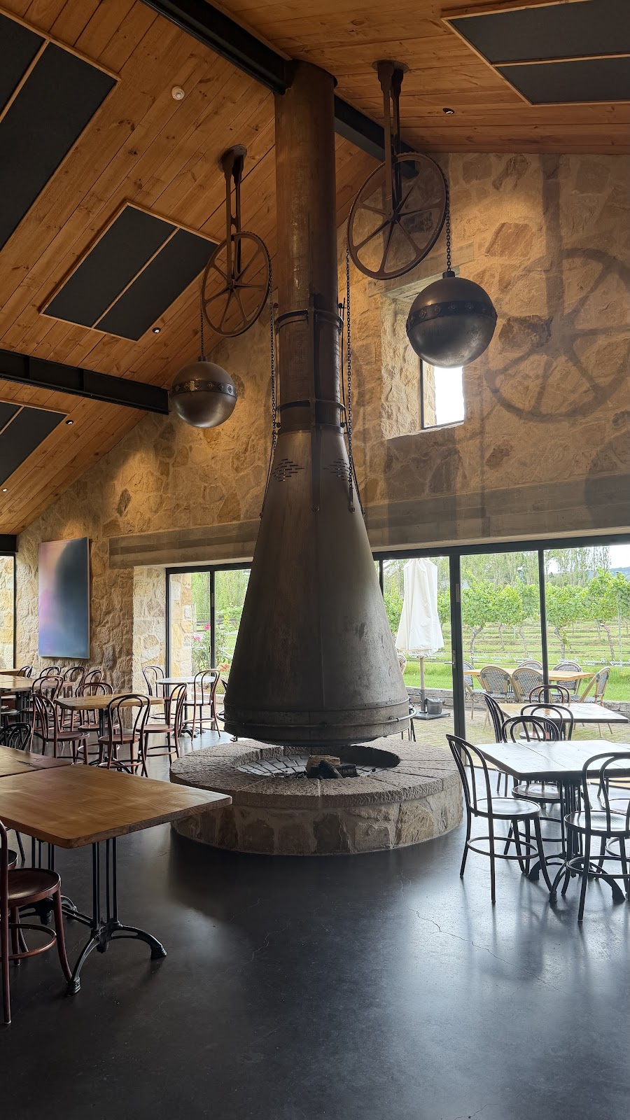 Elanga Charging Station | 3020 Old Hume Hwy, Berrima NSW 2577, Australia | Phone: 0444 515 403