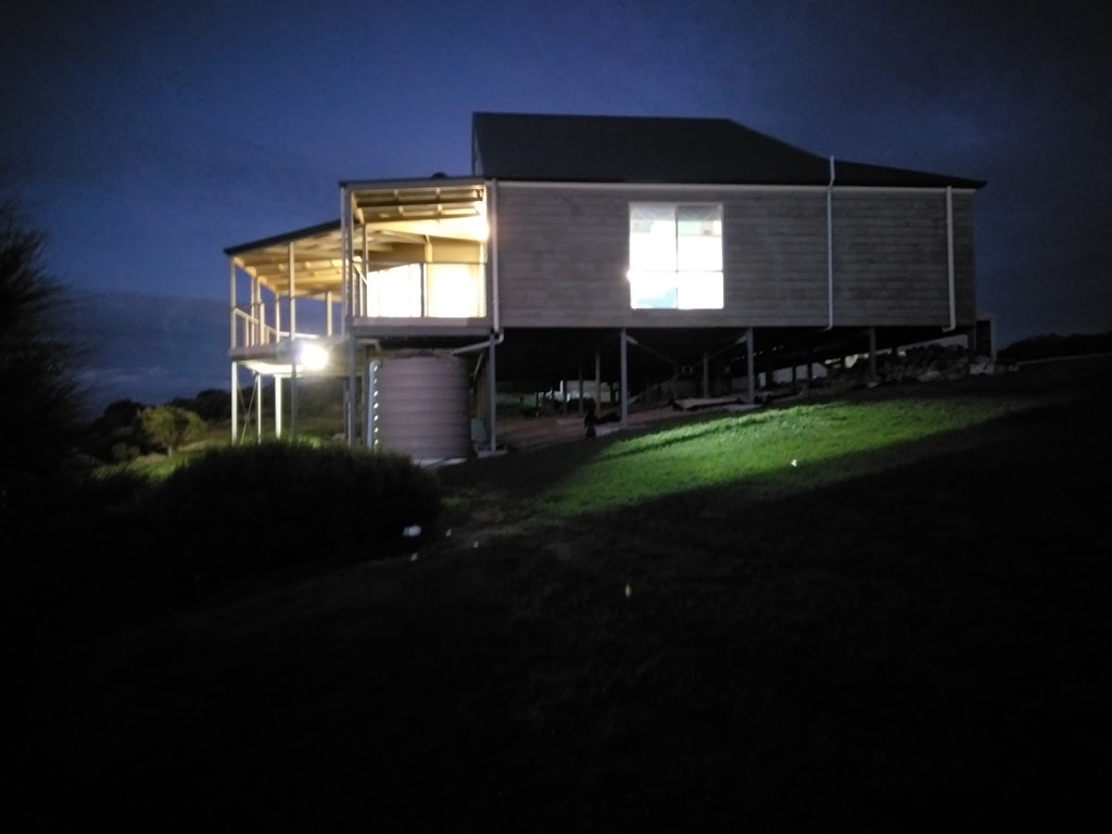 Wedge Island Holiday Accommodation | 5577 Anonymous Ln, Penola SA 5277, Australia | Phone: 0408 087 007