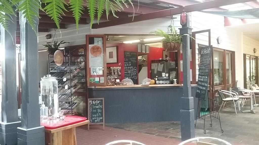 Sprout Juice And Coffee Bar | cafe | 24 Coondoo St, Kuranda QLD 4881, Australia | 0740938256 OR +61 7 4093 8256