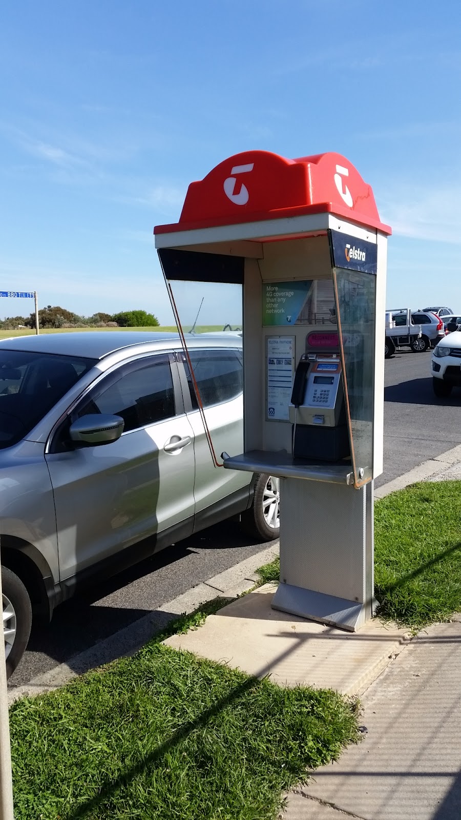 Telstra Payphone | 3537 Bass Hwy, Kilcunda VIC 3995, Australia | Phone: 1800 011 433