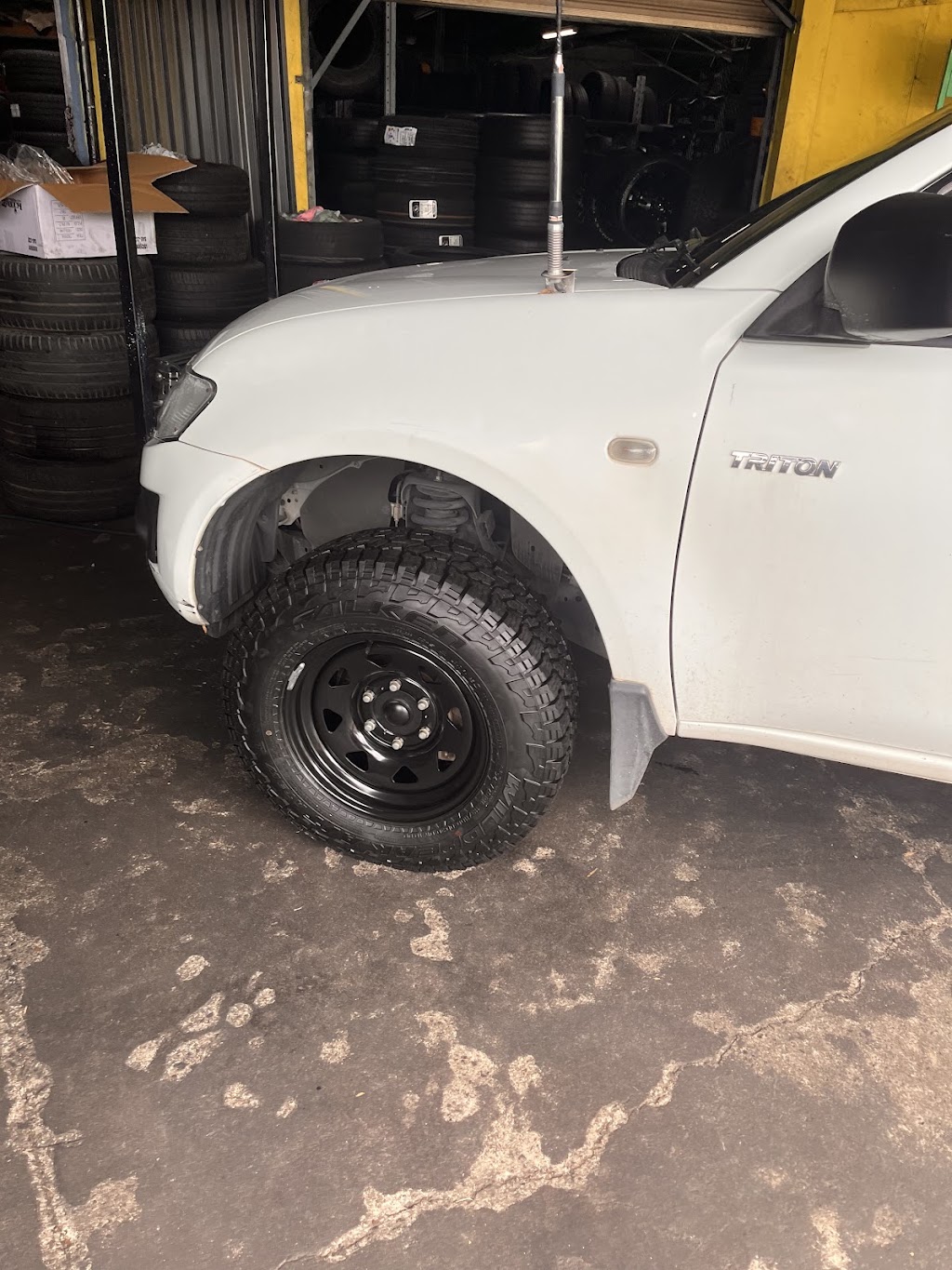 Only Tyres & Wheels | 1570 Canterbury Rd, Punchbowl NSW 2196, Australia | Phone: (02) 8773 6170