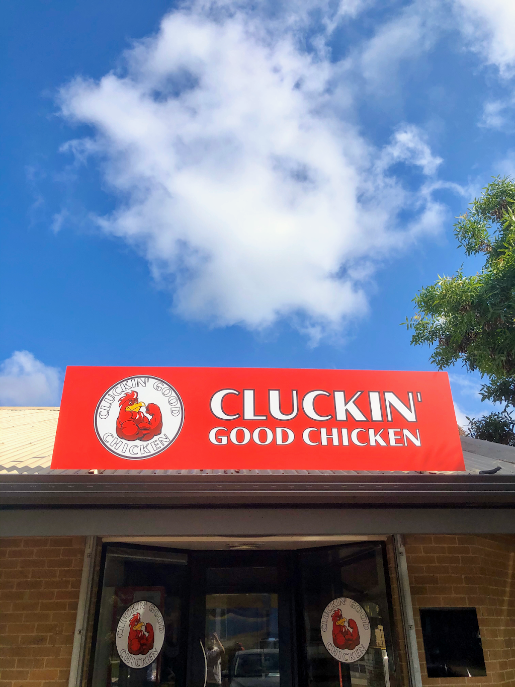 Cluckin’ Good Chicken | meal takeaway | Shop 5/27 Dornoch Dr, Sunbury VIC 3429, Australia | 0380880353 OR +61 3 8088 0353