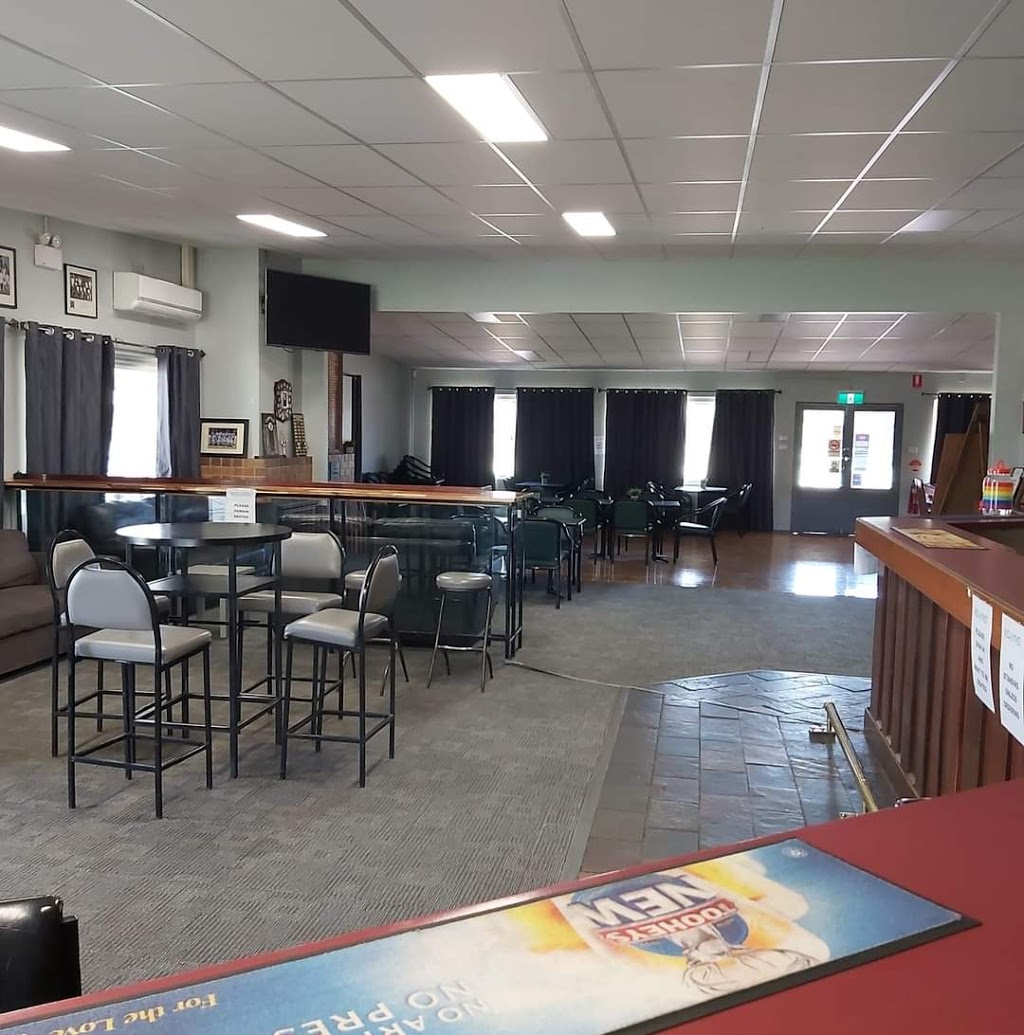 Upper Horton Sports Club | 22 Cobbadah St, Upper Horton NSW 2347, Australia | Phone: (02) 6782 7249