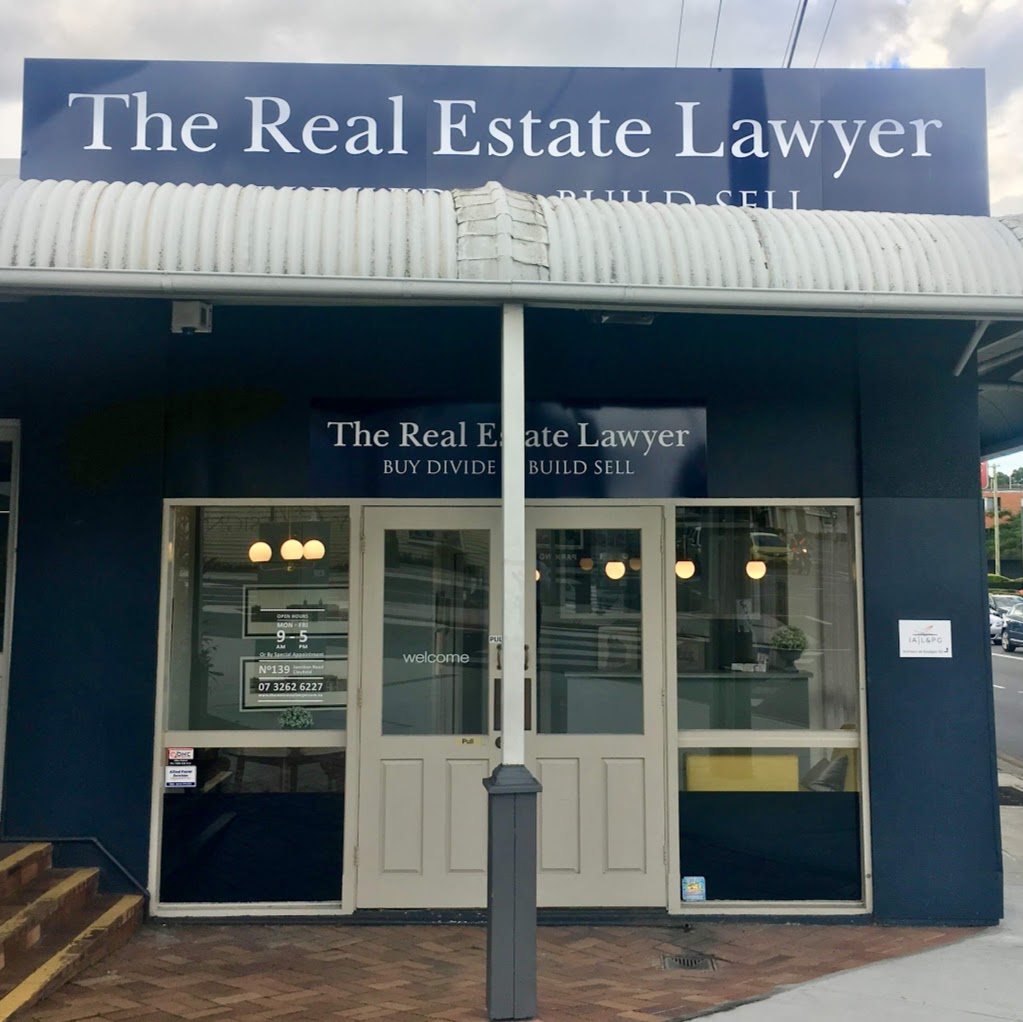 The Real Estate Lawyer | lawyer | Clayfield Villaggio, shop 1c/139 Junction Rd, Clayfield QLD 4011, Australia | 0732626227 OR +61 7 3262 6227