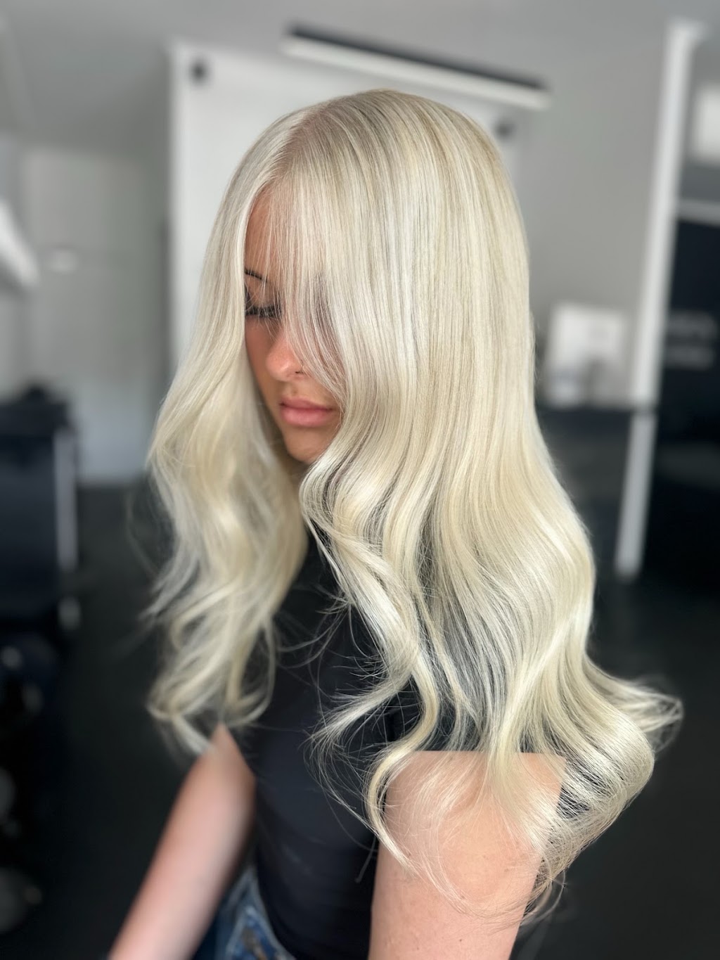 A N Blonde Studio | 133 Yarramalong Rd, Wyong Creek NSW 2259, Australia | Phone: 0423 132 115