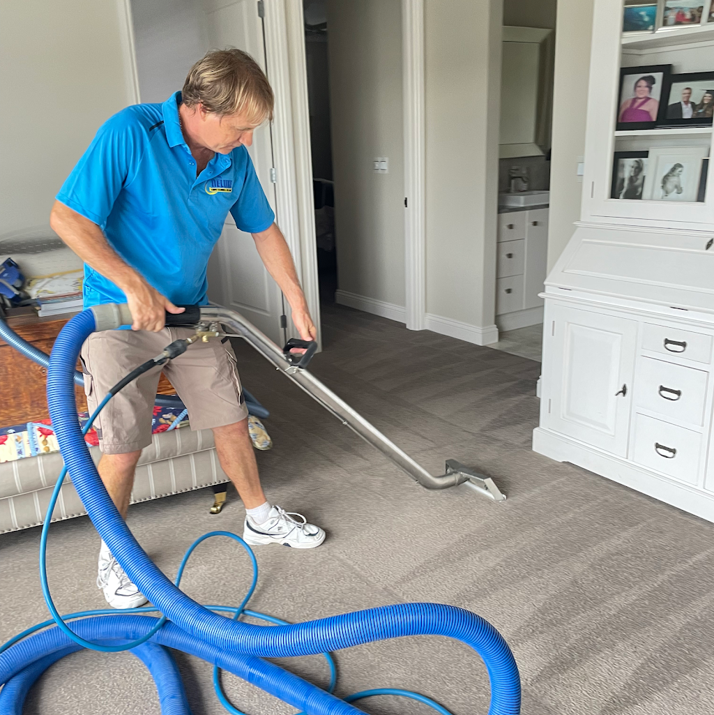 Deluxe Carpet Cleaners - Tile & Grout Cleaning | 4 Bishop Ct, Lawnton QLD 4501, Australia | Phone: 0412 763 956