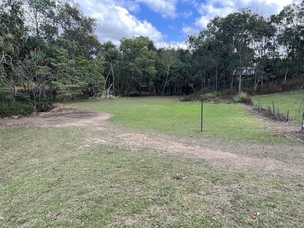 Creeks Bend | 321 Wales Rd, Bloomsbury QLD 4799, Australia | Phone: (07) 4954 1803
