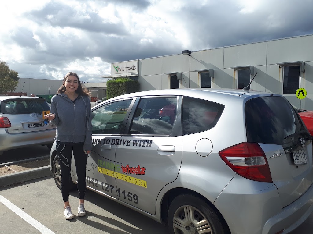 Training wheelz driving school | Weaver St, Doreen VIC 3754, Australia | Phone: 0421 271 159