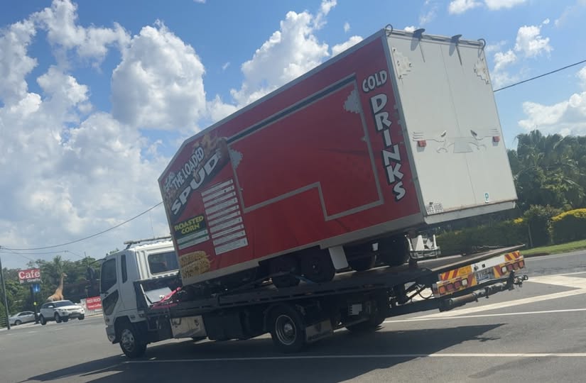 Rockhampton Towing And Transport | 3 Tindall Rd, Gracemere QLD 4702, Australia | Phone: 0486 313 363