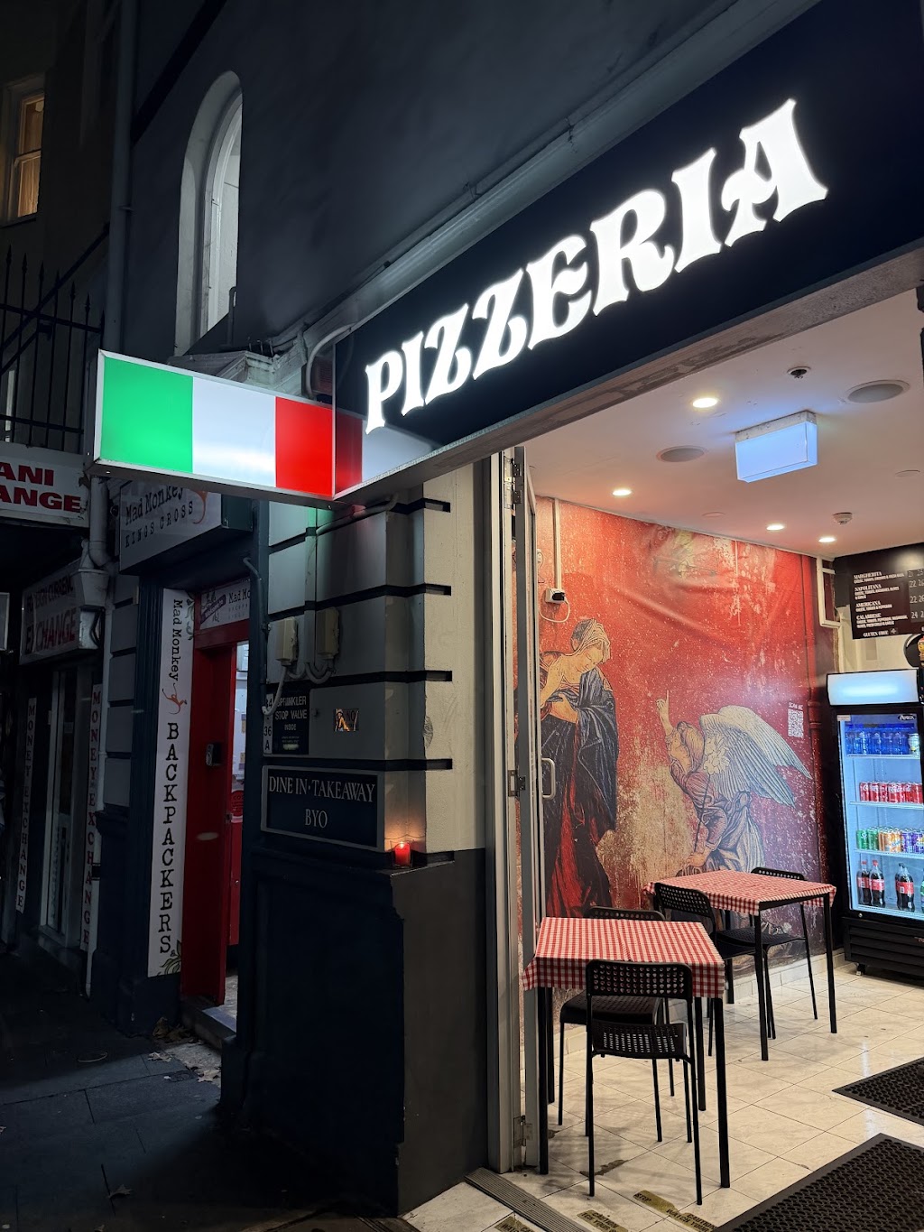 Macleay Street Pizza | 5a/34-36 Darlinghurst Rd, Potts Point NSW 2011, Australia | Phone: (02) 8526 0140