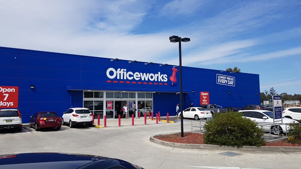 Officeworks Rutherford | electronics store | 13 Racecourse Rd, Rutherford NSW 2320, Australia | 0240155100 OR +61 2 4015 5100