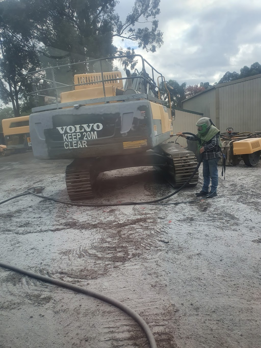 Aeroblast Abrasive Blasting Mobile Sandblasting | 120 Fourteenth Ave, Austral NSW 2179, Australia | Phone: 0449 729 797