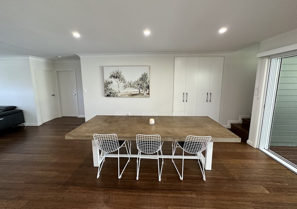 Hughes Building | 66 Terence Ave, Lake Munmorah NSW 2259, Australia | Phone: 0401 260 541