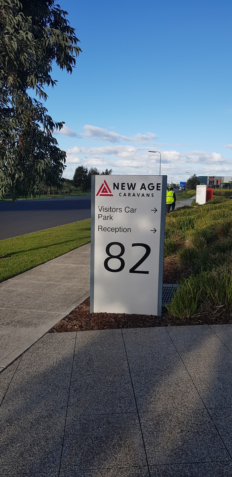 New Age Caravans | 82 Taryn Dr, Epping VIC 3076, Australia | Phone: (03) 9305 1714