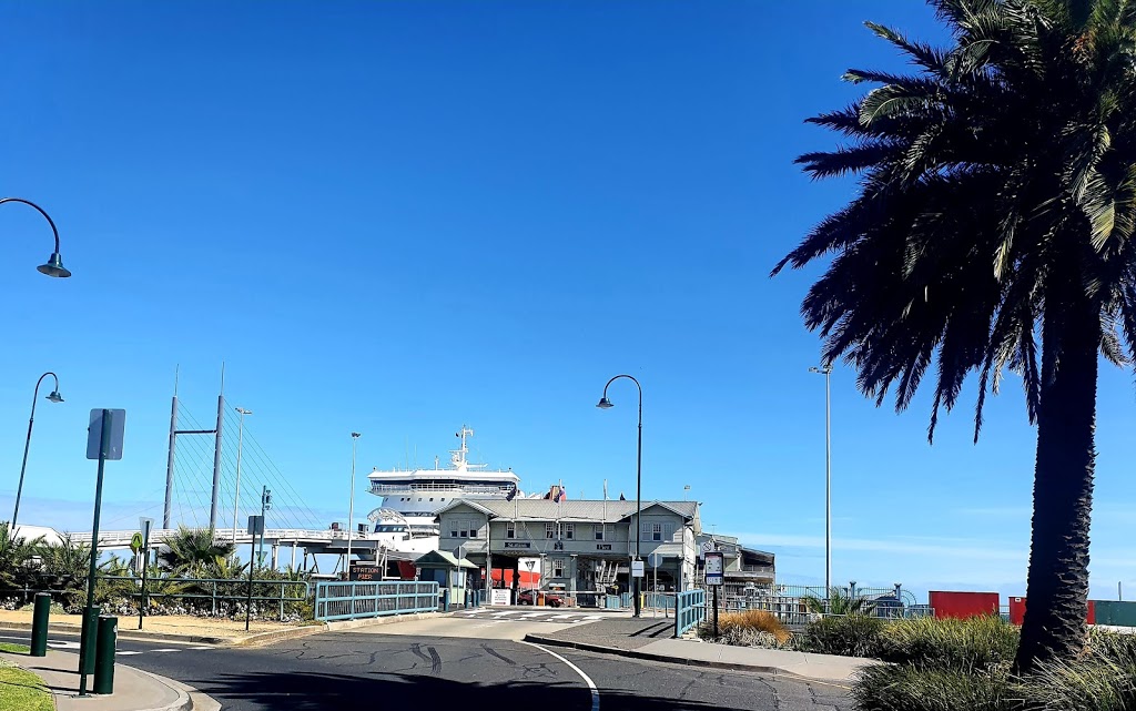 Station Pier Cruise Ship Terminal | 6 Waterfront Pl, Port Melbourne VIC 3207, Australia | Phone: (03) 8347 8300