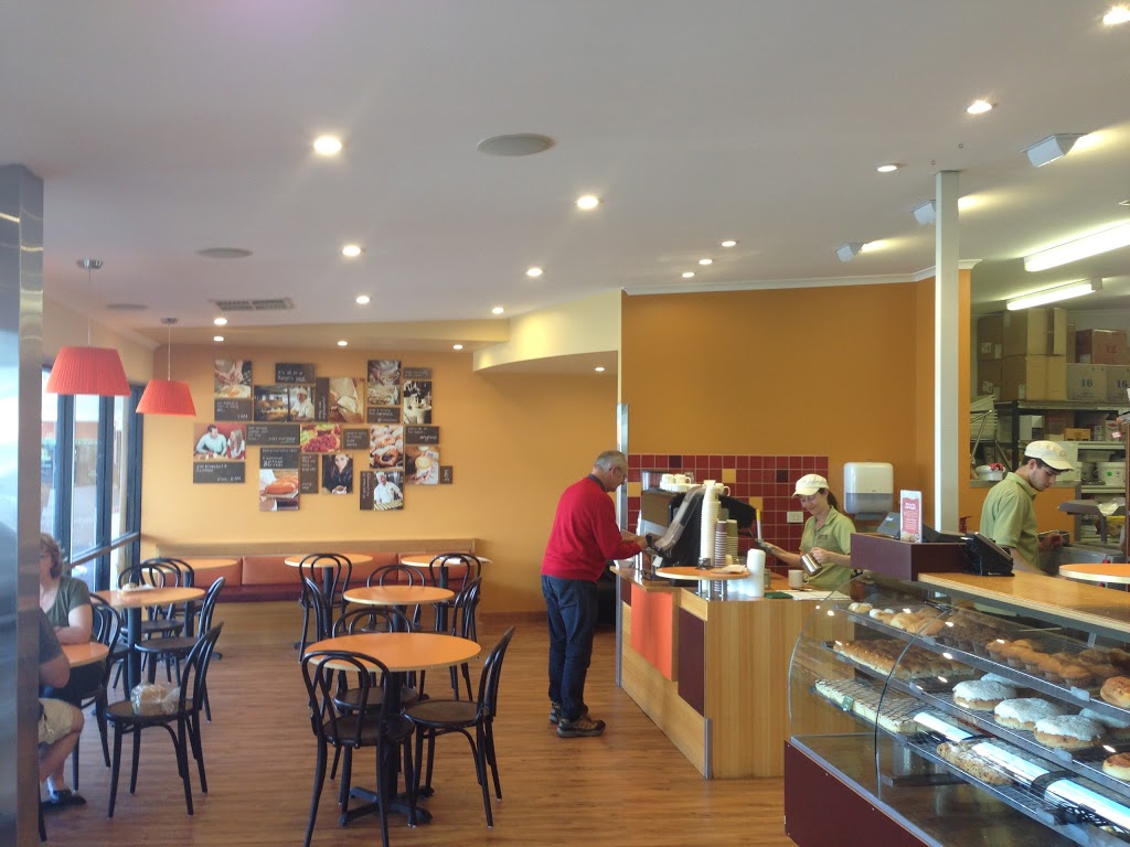Banjos Bakery Cafe | Bayview Market cnr Algona Rd &, Opal Dr, Blackmans Bay TAS 7052, Australia | Phone: (03) 6227 2712