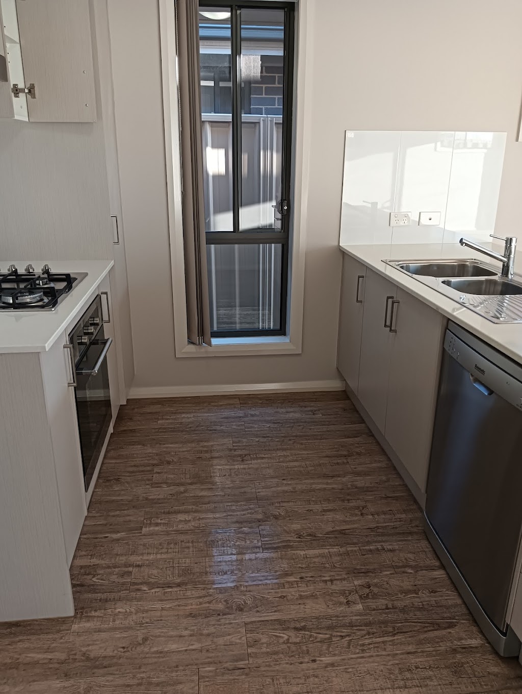 Swift Clean Solutions | Aspen Dr, Gillieston Heights NSW 2321, Australia | Phone: 0481 616 700