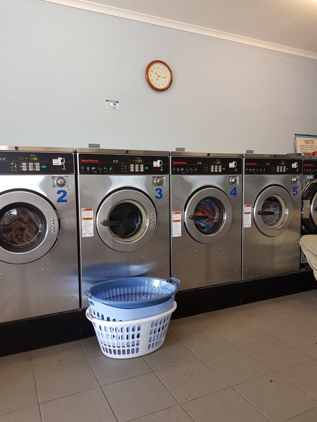 Gympie Laundromat River Road | laundry | 107 River Rd, Gympie QLD 4570, Australia | 0417731470 OR +61 417 731 470