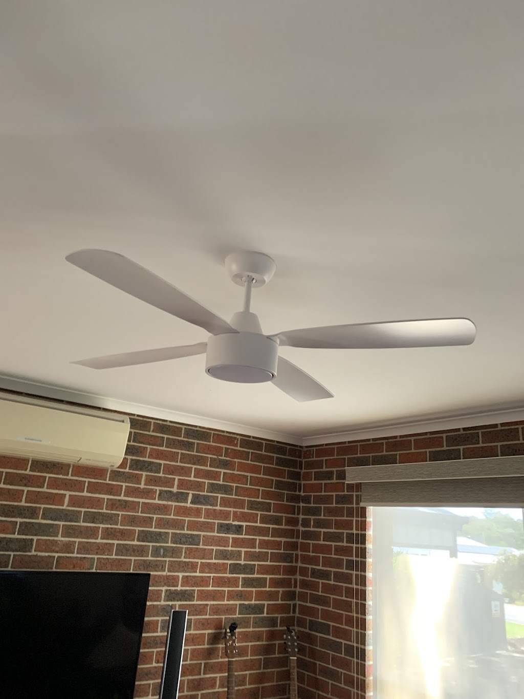 ZKS Electrical & Data | 25 Windsor Dr, Sarsfield VIC 3875, Australia | Phone: 0429 700 100