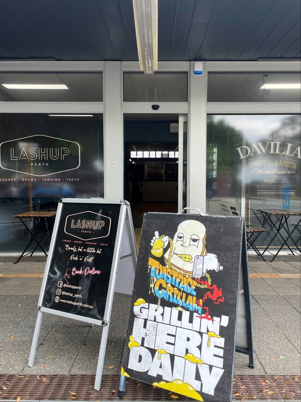 Davilia Barber & Barista Coffee Morris Place | hair care | 14 Morris Pl, Innaloo WA 6018, Australia | 0893152501 OR +61 8 9315 2501