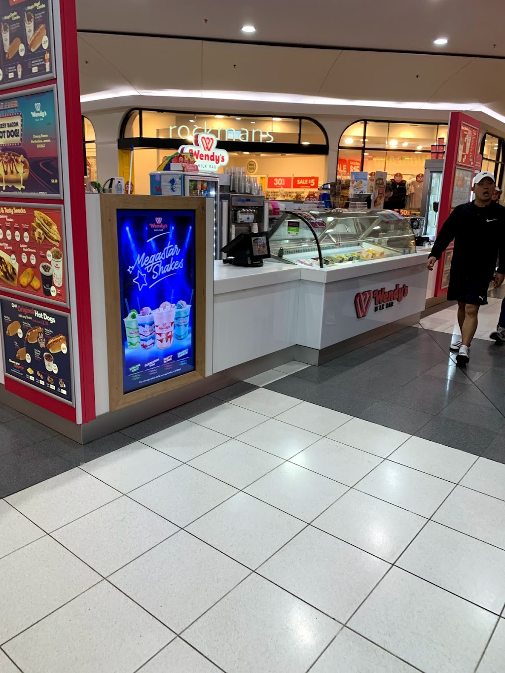 Wendys | restaurant | Kiosk 5 Centro Goulburn, 217 Auburn St, Goulburn NSW 2580, Australia | 0408918952 OR +61 408 918 952