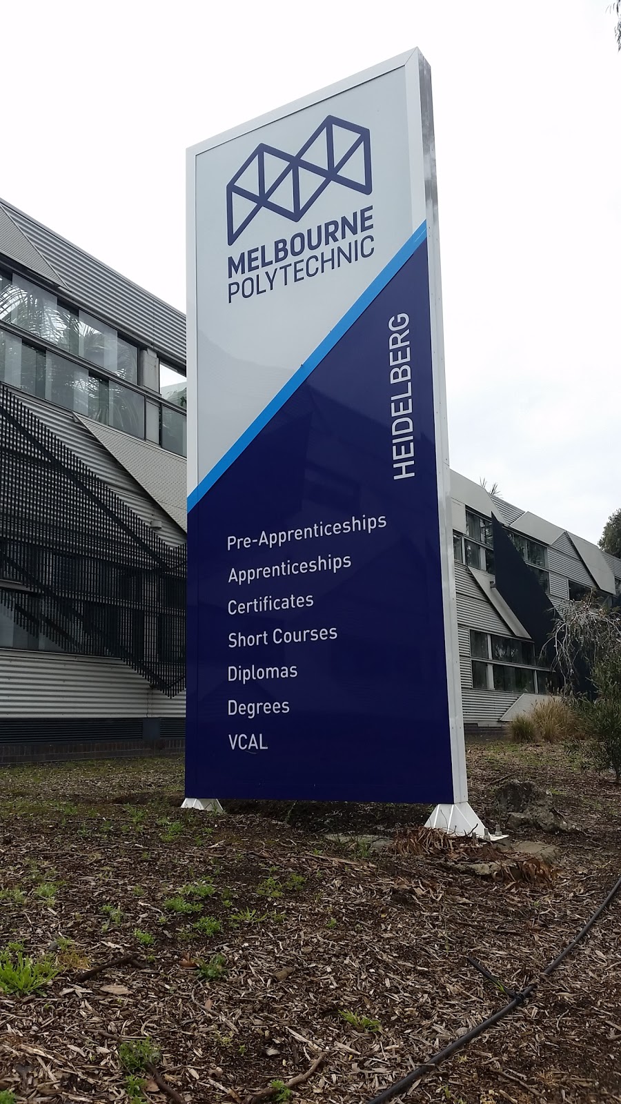 Melbourne Polytechnic (Heidelberg Campus) | university | Bell St & Waterdale Rd, Heidelberg West VIC 3081, Australia | 0392691200 OR +61 3 9269 1200