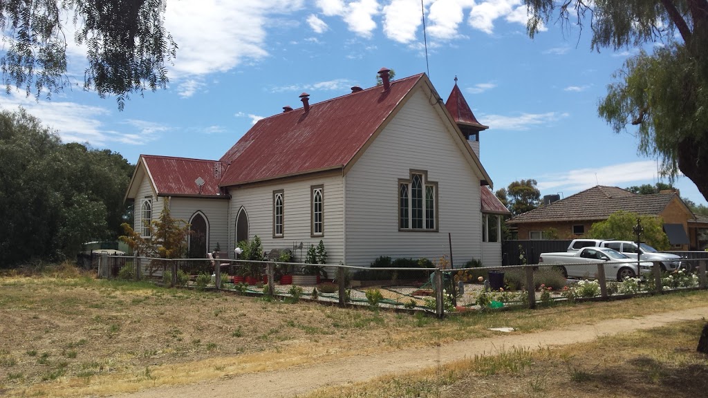 St Saviours Anglican Church | church | 43 Peppercorn Way, Serpentine VIC 3517, Australia