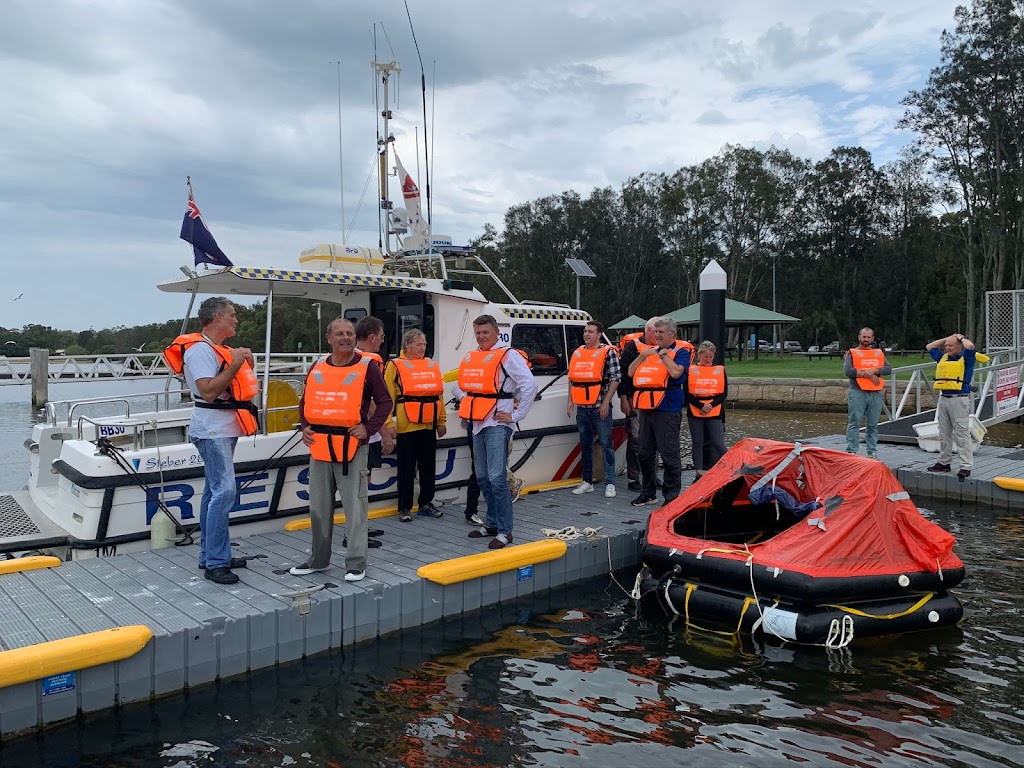 Marine Rescue Broken Bay |  | Pittwater Rd, Bayview NSW 2104, Australia | 0299993554 OR +61 2 9999 3554