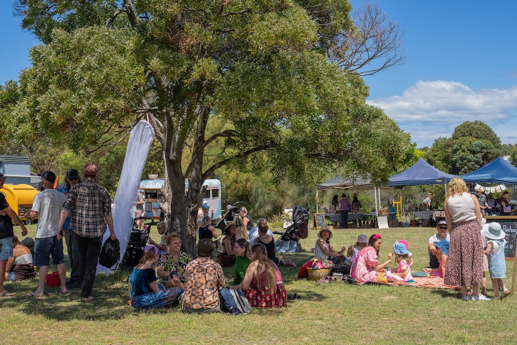 Small Town Market | 540 Old Forcett Rd, Dodges Ferry TAS 7173, Australia | Phone: 0472 511 804