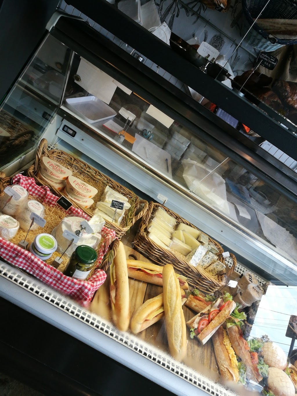 The Little French Deli | cafe | 524 Nepean Hwy, Bonbeach VIC 3196, Australia | 0397760855 OR +61 3 9776 0855
