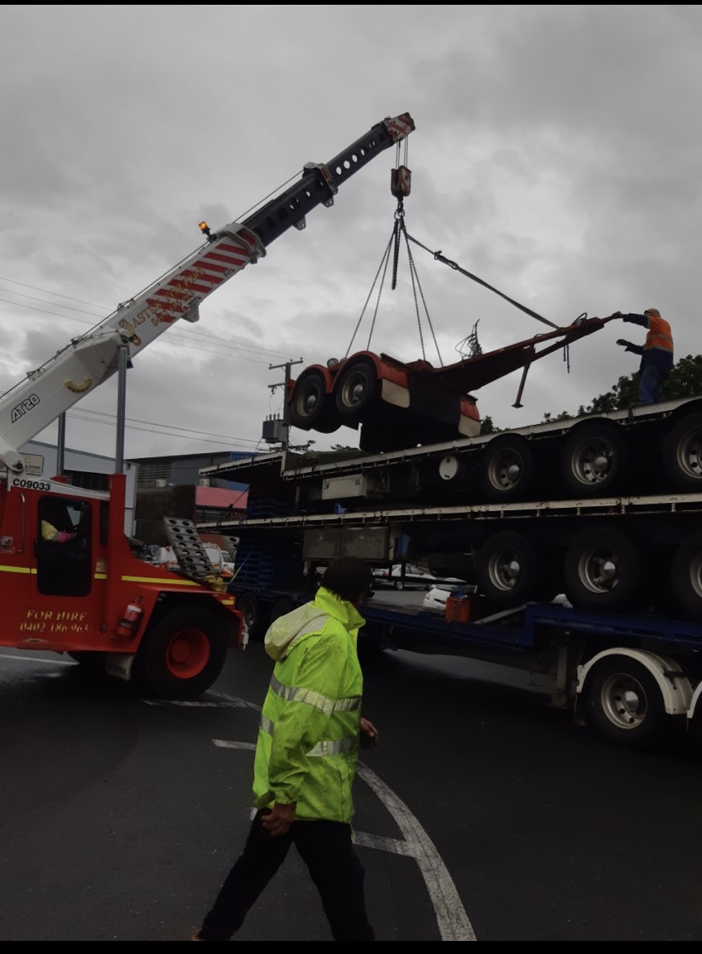 Astek Cranes and Franna Hire | Counihan Rd, Seventeen Mile Rocks QLD 4073, Australia | Phone: 0411 477 682