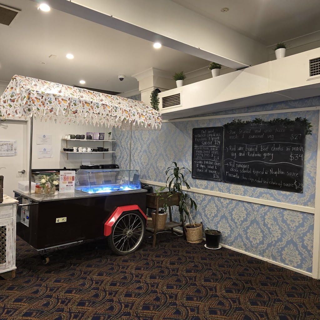 Pitt Town Sports Bowling Club | 139 Old Pitt Town Rd, Pitt Town NSW 2756, Australia | Phone: 0407 235 644