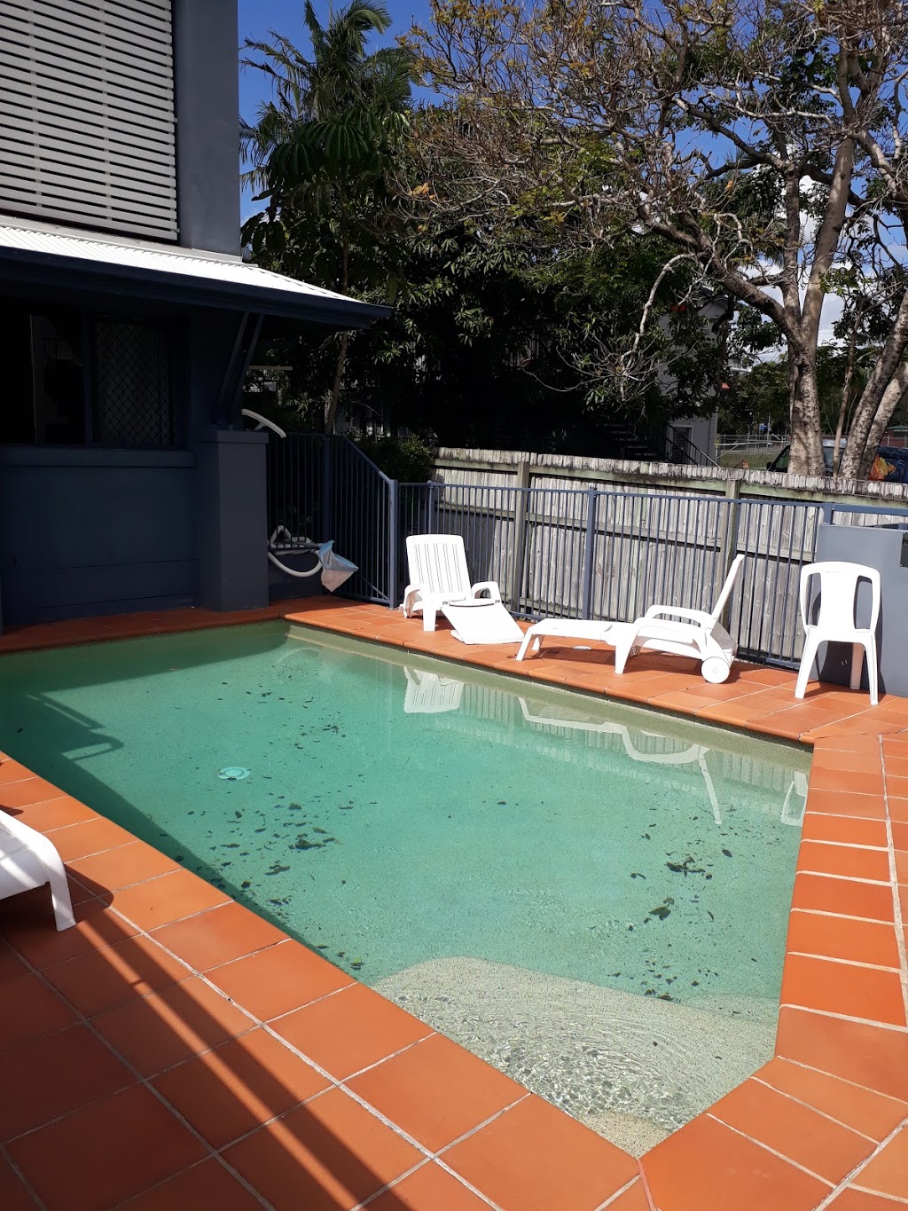 Arrival Lodge | lodging | 69 Queen St, Southport QLD 4215, Australia | 0755321298 OR +61 7 5532 1298