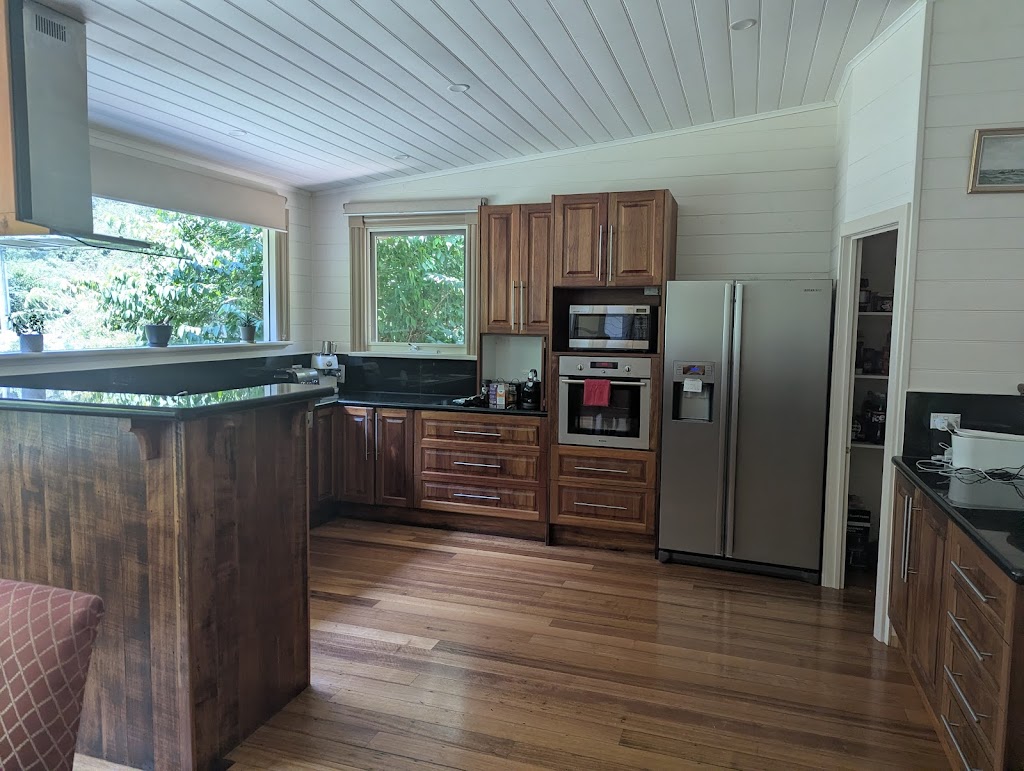 Riverwood Cottage Warburton accessible accommodation | 212 Woods Point Rd, East Warburton VIC 3799, Australia | Phone: 0405 523 722