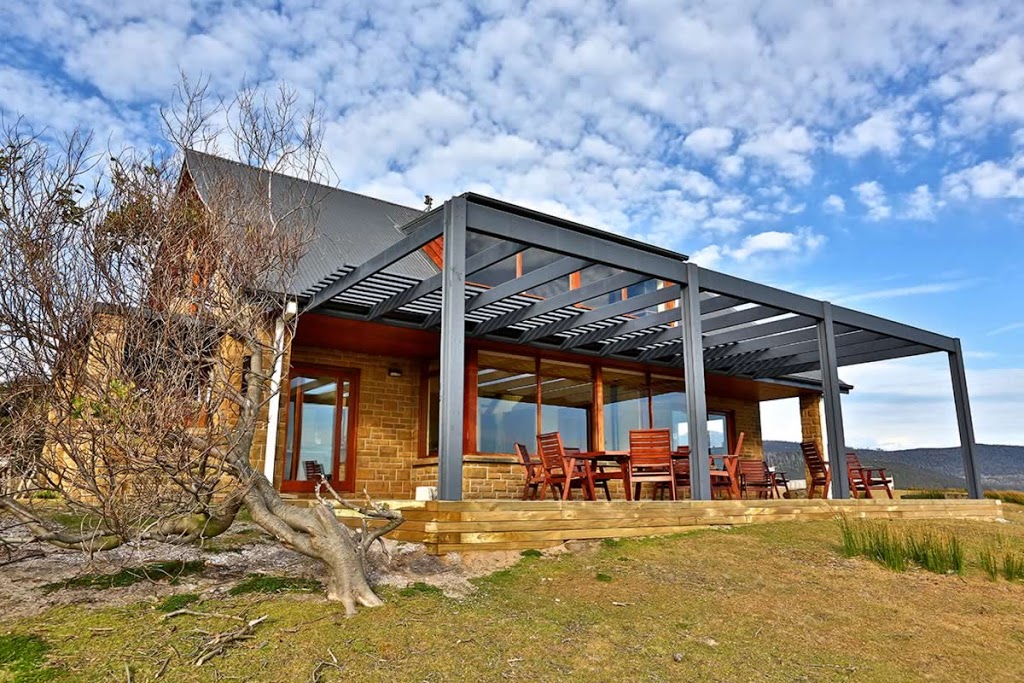 Cloudy Bay Villa | lodging | 888 Cloudy Bay Rd, South Bruny TAS 7150, Australia | 0447693116 OR +61 447 693 116