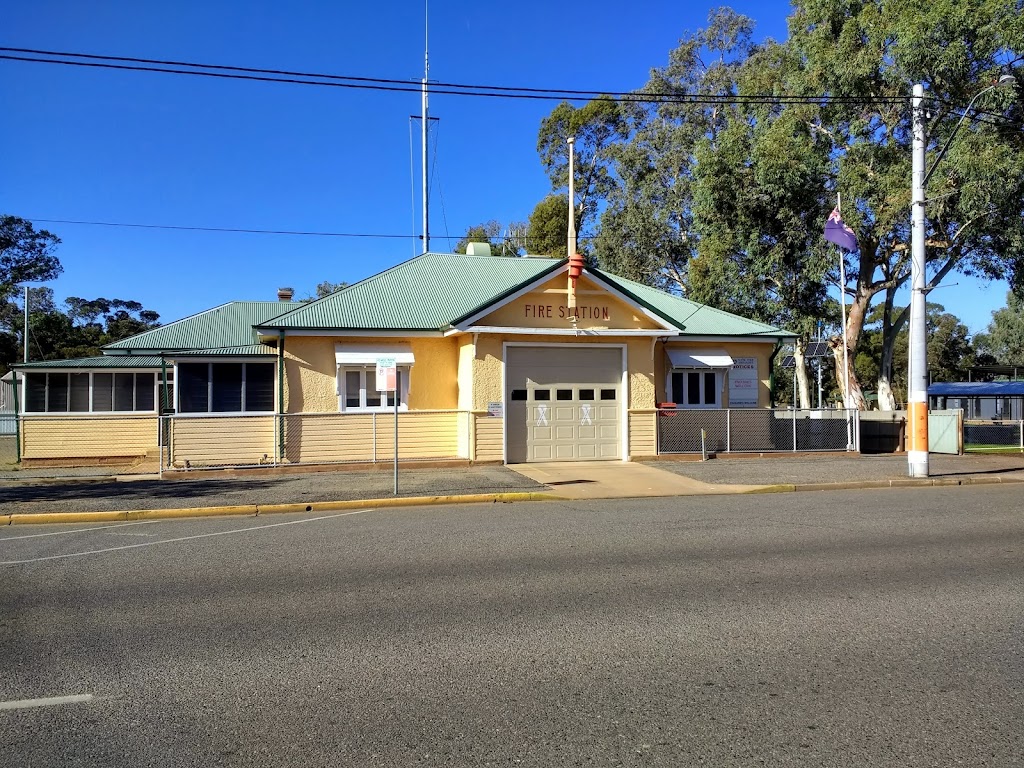 Fire and Rescue NSW Broken Hill South Fire Station | fire station | 151 Patton St, Broken Hill NSW 2880, Australia | 0880874419 OR +61 8 8087 4419