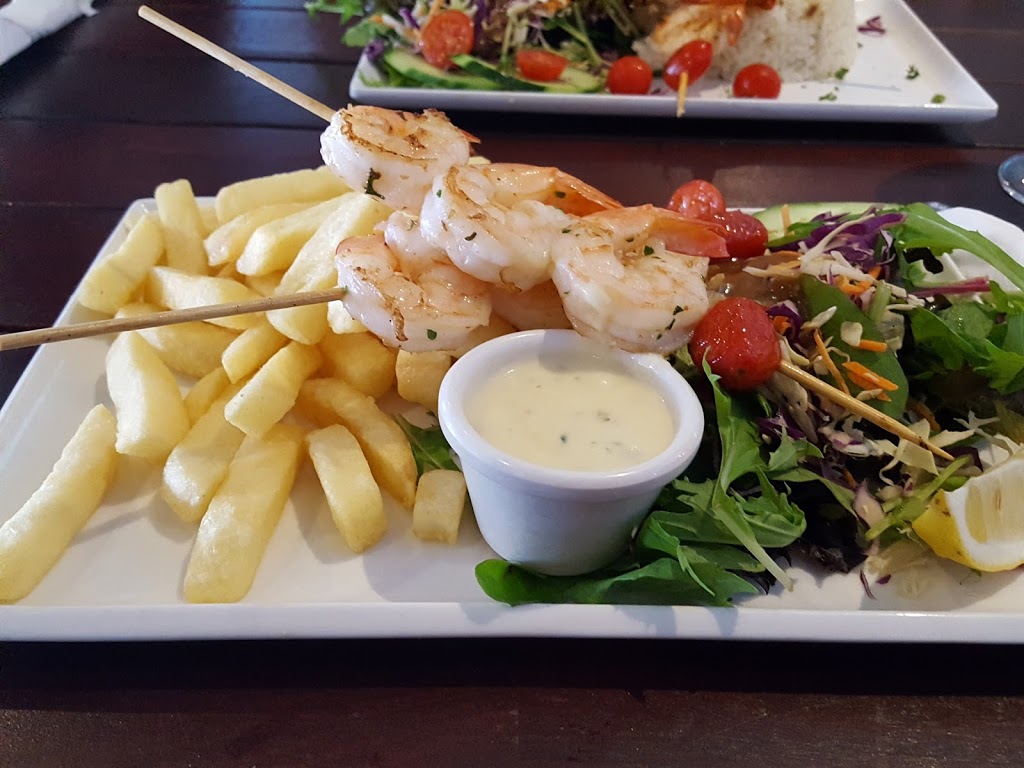 Berrigan Bar & Bistro | 758 Berrigan Dr, South Lake WA 6164, Australia | Phone: (08) 9417 4811