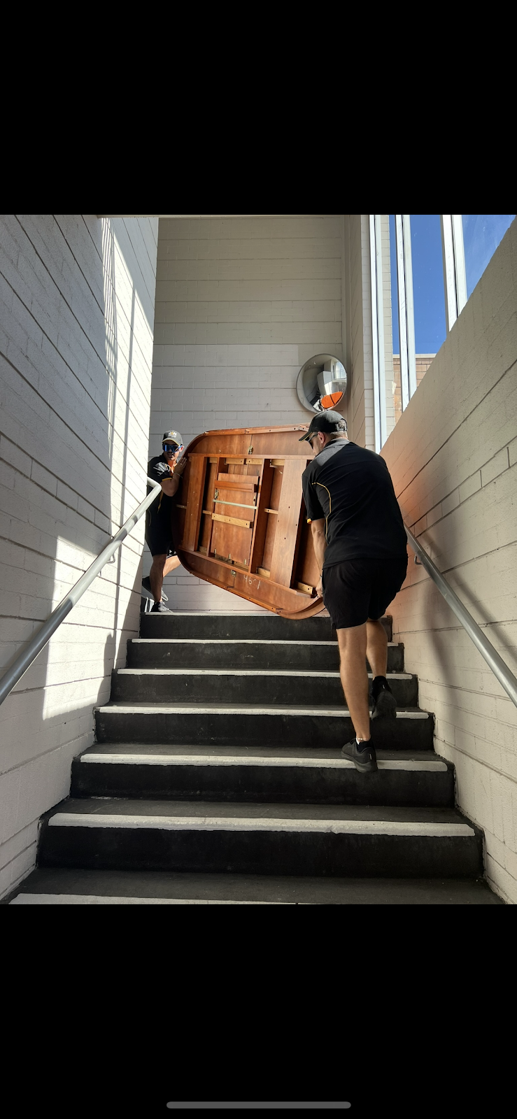 J&n moving | 5 Maitland St, Abermain NSW 2326, Australia | Phone: 0426 144 845
