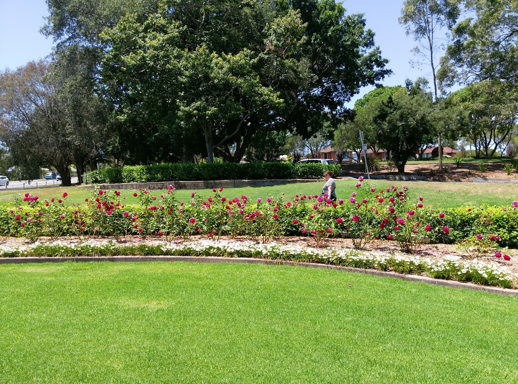 Jesmond Park | park | Robinson Ave, Jesmond NSW 2299, Australia | 0249742000 OR +61 2 4974 2000