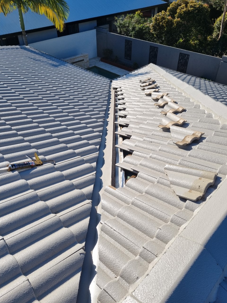 A1 Roof restorations | 124 Avon Ave, Banksia Beach QLD 4507, Australia | Phone: 0484 244 435