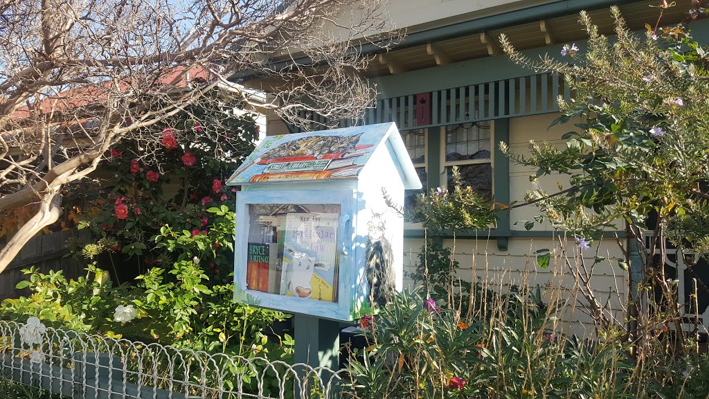 Steet Library | home goods store | 52 Empress Ave, Kingsville VIC 3012, Australia