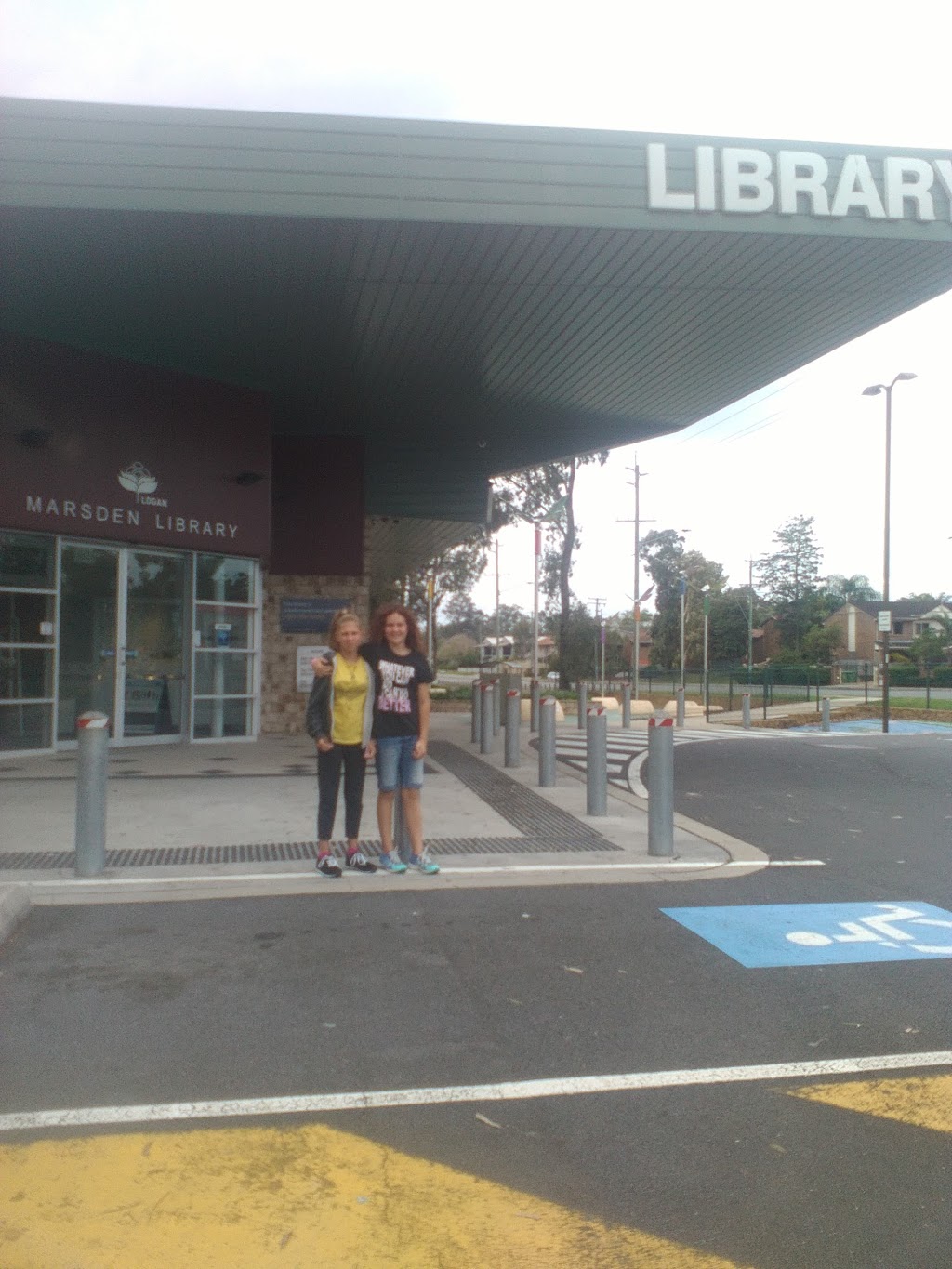 Marsden Library | library | 35 Chambers Flat Rd, Marsden QLD 4132, Australia | 0734124180 OR +61 7 3412 4180