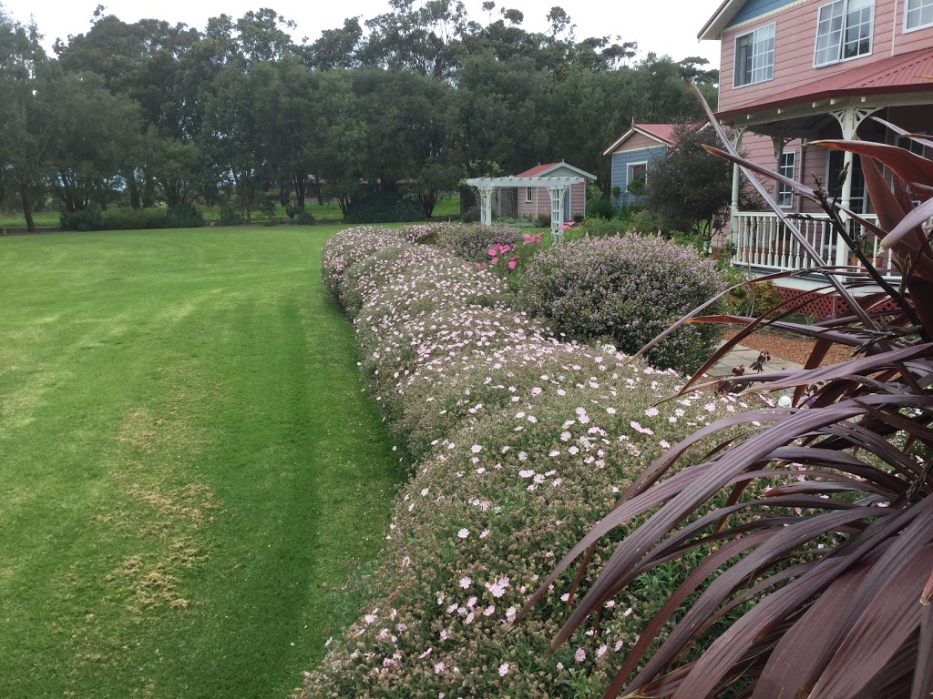 Painted Lady Bed and Breakfast | 1 Rivervale Chase, Lower King WA 6330, Australia | Phone: 0409 771 679