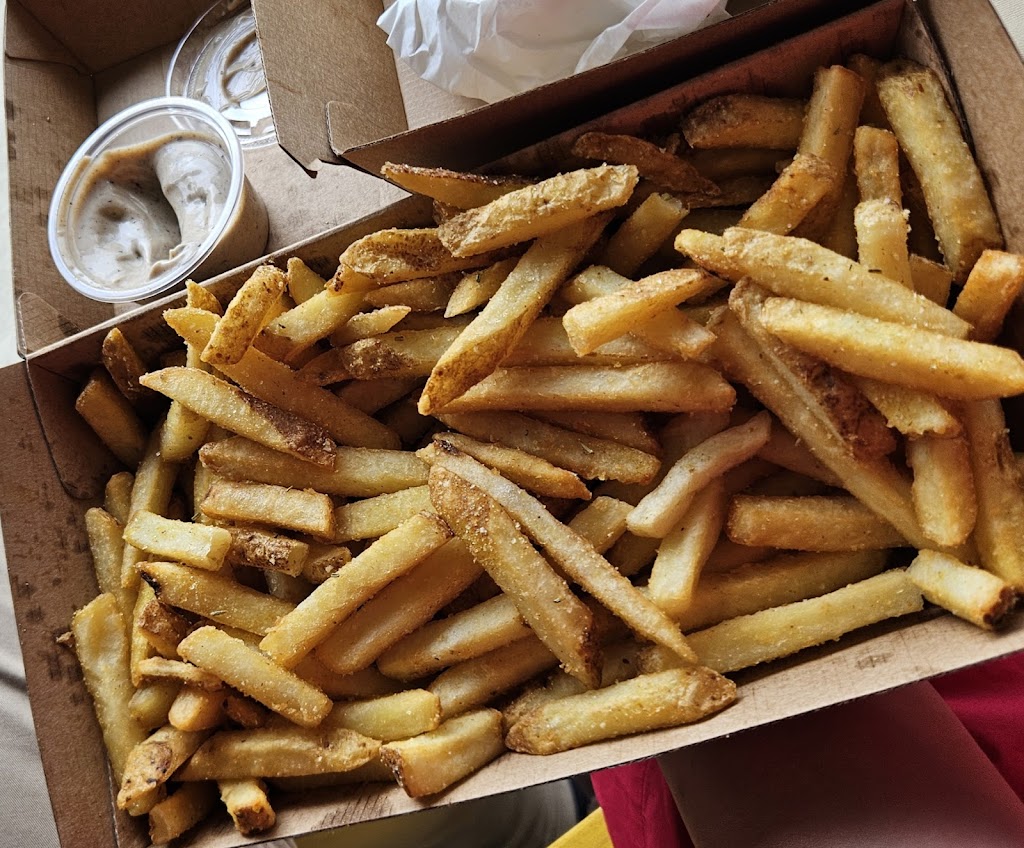 Burgers by HMC | 47 Maitland St, Branxton NSW 2335, Australia | Phone: 0448 376 388