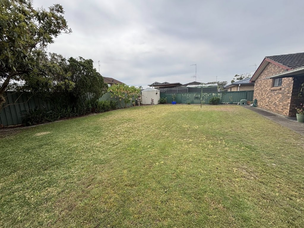 Blueys Coastal Contracting | 102 Green Point Dr, Green Point NSW 2428, Australia | Phone: 0412 666 003