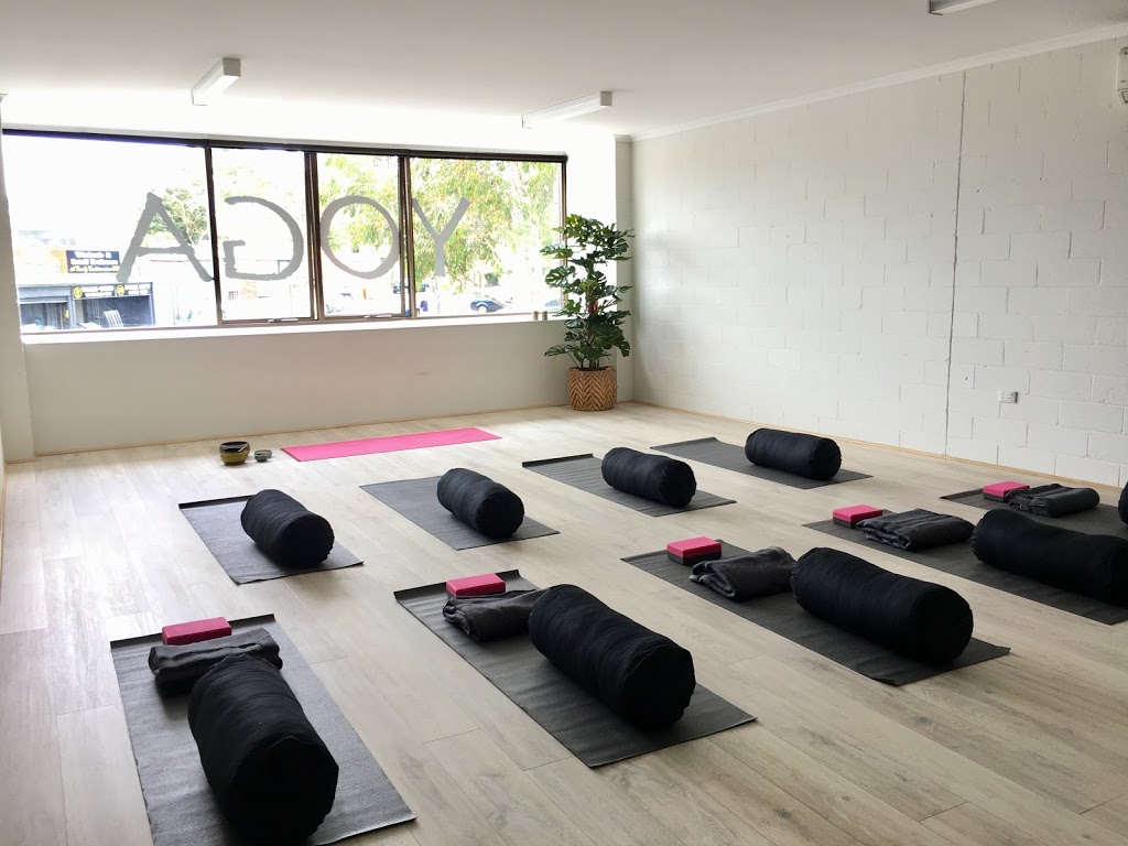 Lavana Yoga | gym | 3/18 Ranelagh Dr, Mount Eliza VIC 3930, Australia | 0417377383 OR +61 417 377 383