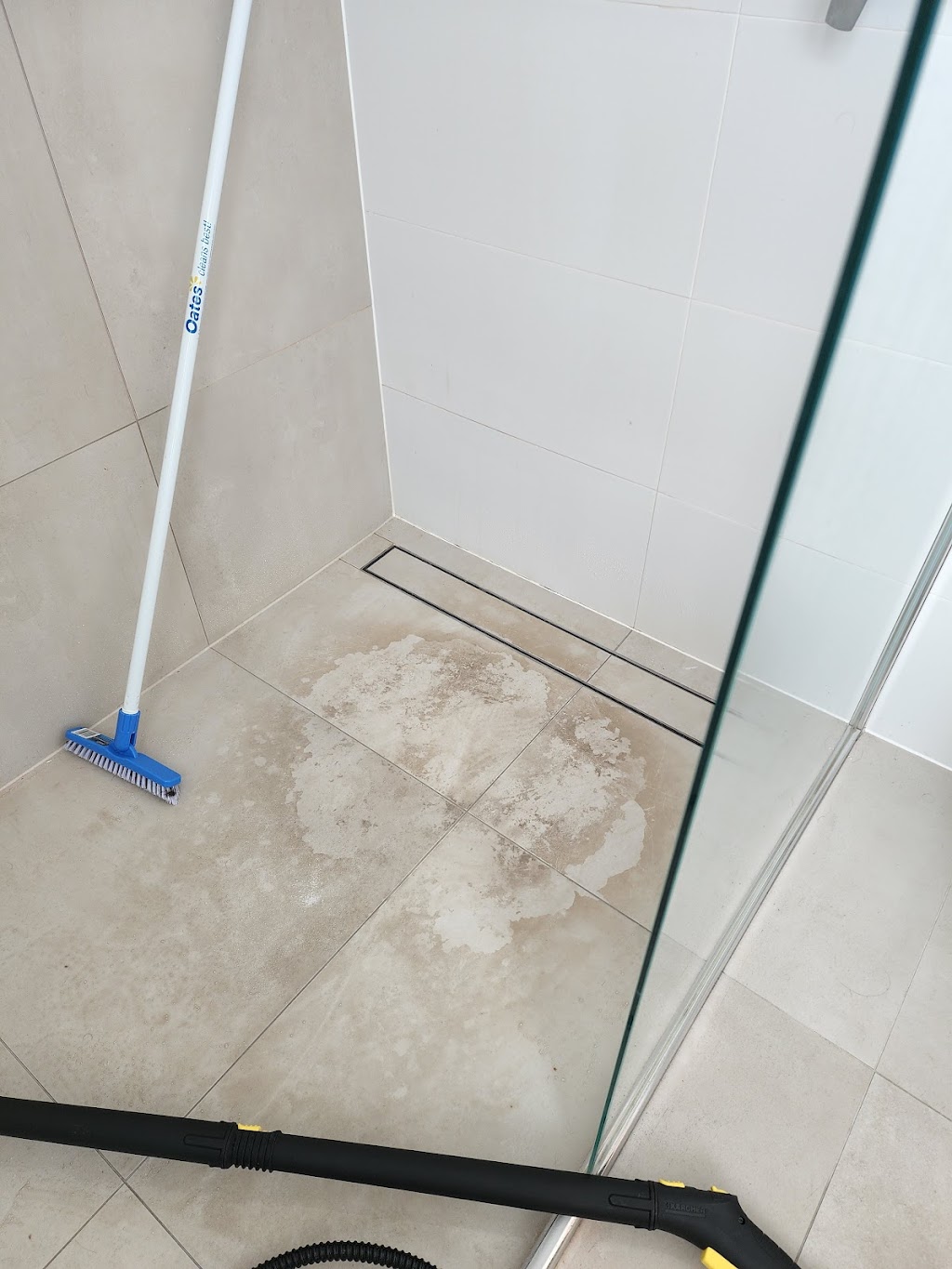 S & R Cleaning Co. |  | 6 Kerry Cl, Barrack Heights NSW 2528, Australia | 0431033055 OR +61 431 033 055